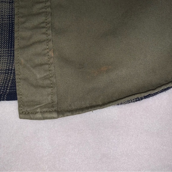 *Read Entire Description* American Eagle Flannel Lined Canvas Shirt Mens Med - Picture 5 of 10